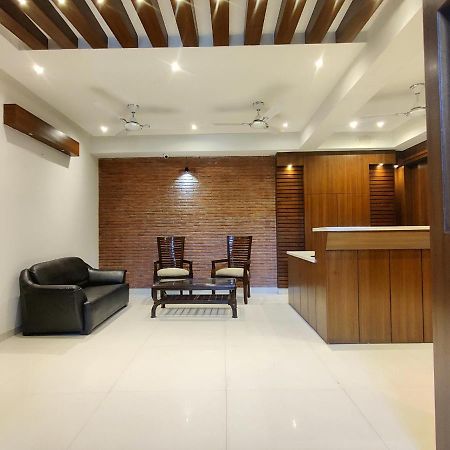 The Shacon Hotel Noida Exterior photo
