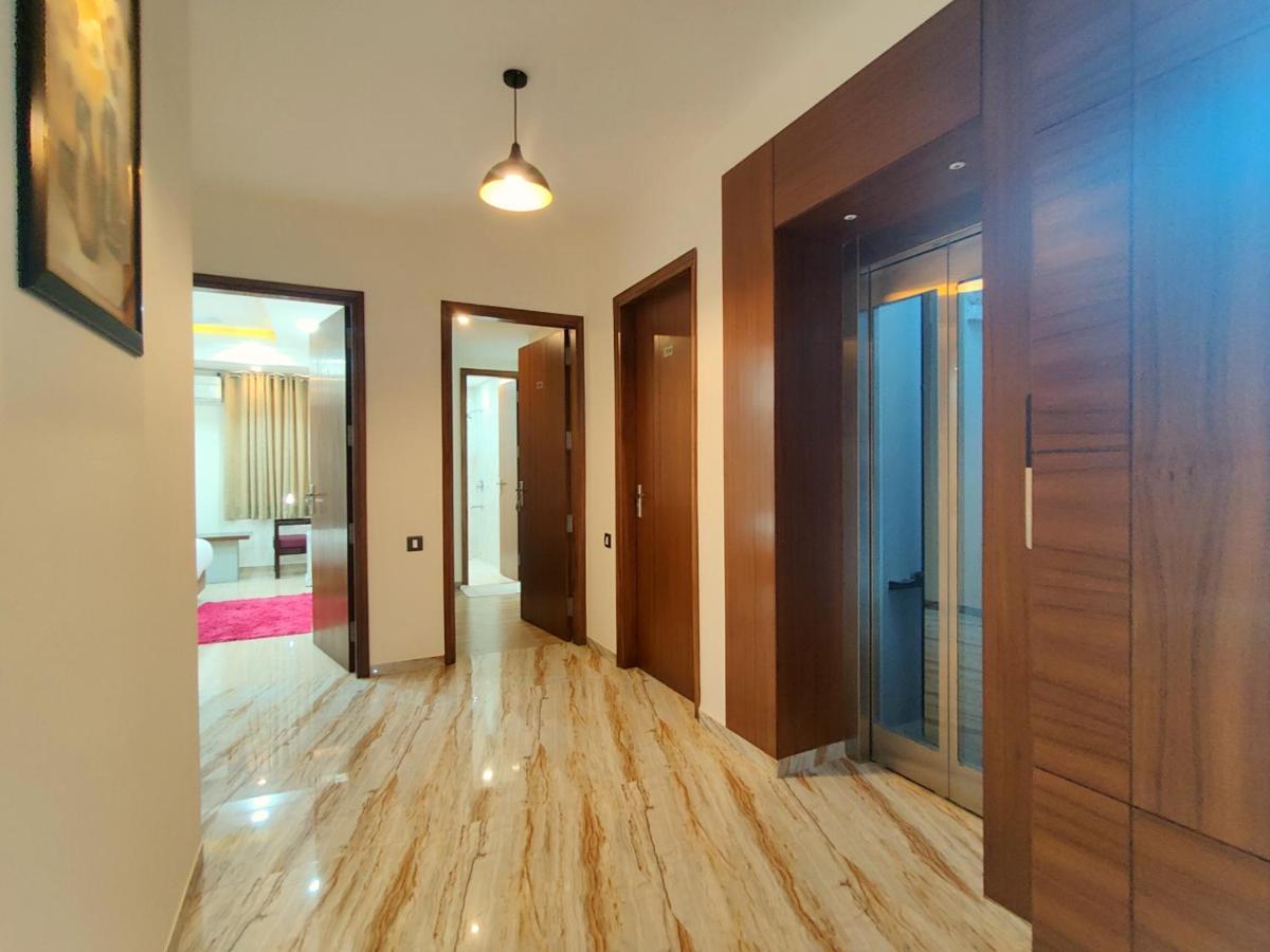 The Shacon Hotel Noida Exterior photo