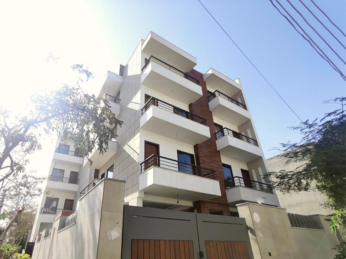 The Shacon Hotel Noida Exterior photo